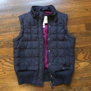 american eagle navy puffer vest